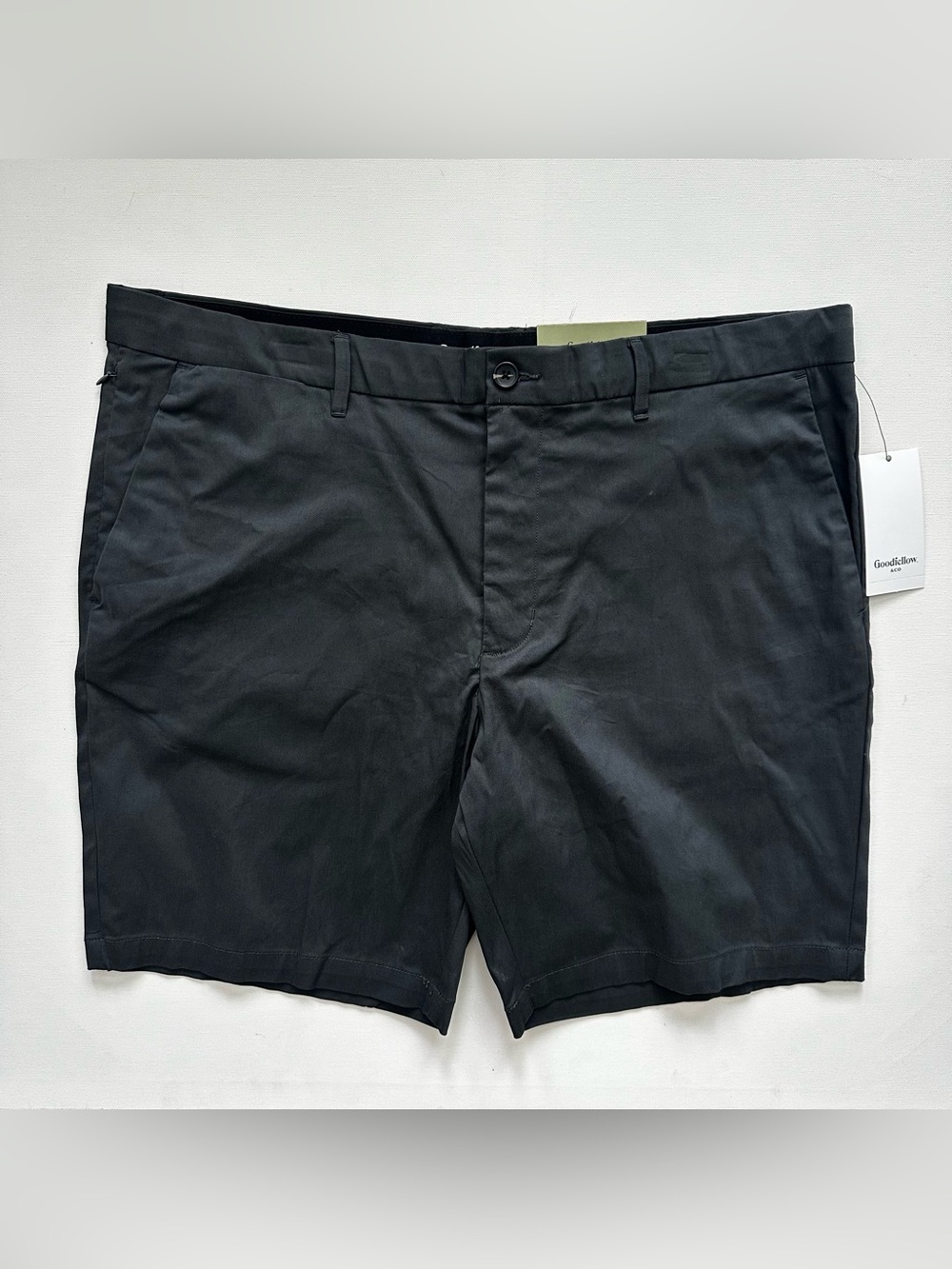 Goodfellow Men's 9" Flat Front Tech Chino Shorts Size 40